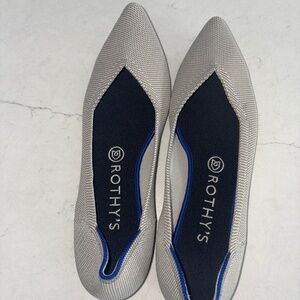 Rothy's"The Point" Women's Slip-On Shoes in beige taupe w/blue trim women's 9W